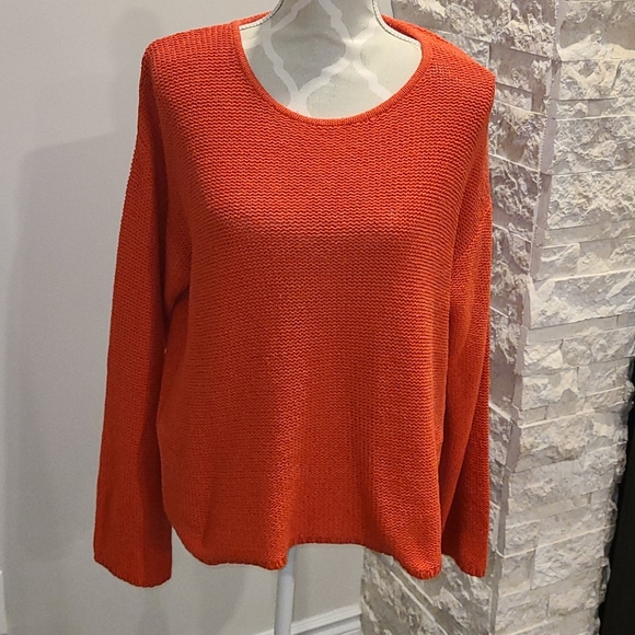 Beautiful orange knit sweater - Picture 1 of 3